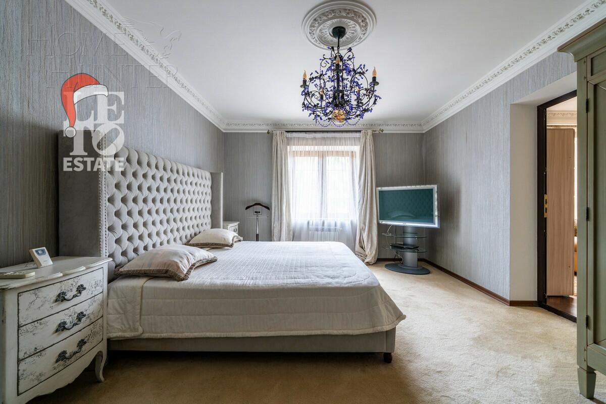 3-этажный коттедж 520 м² с отделкой