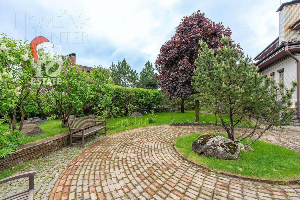 2-этажный коттедж 841 м² с отделкой