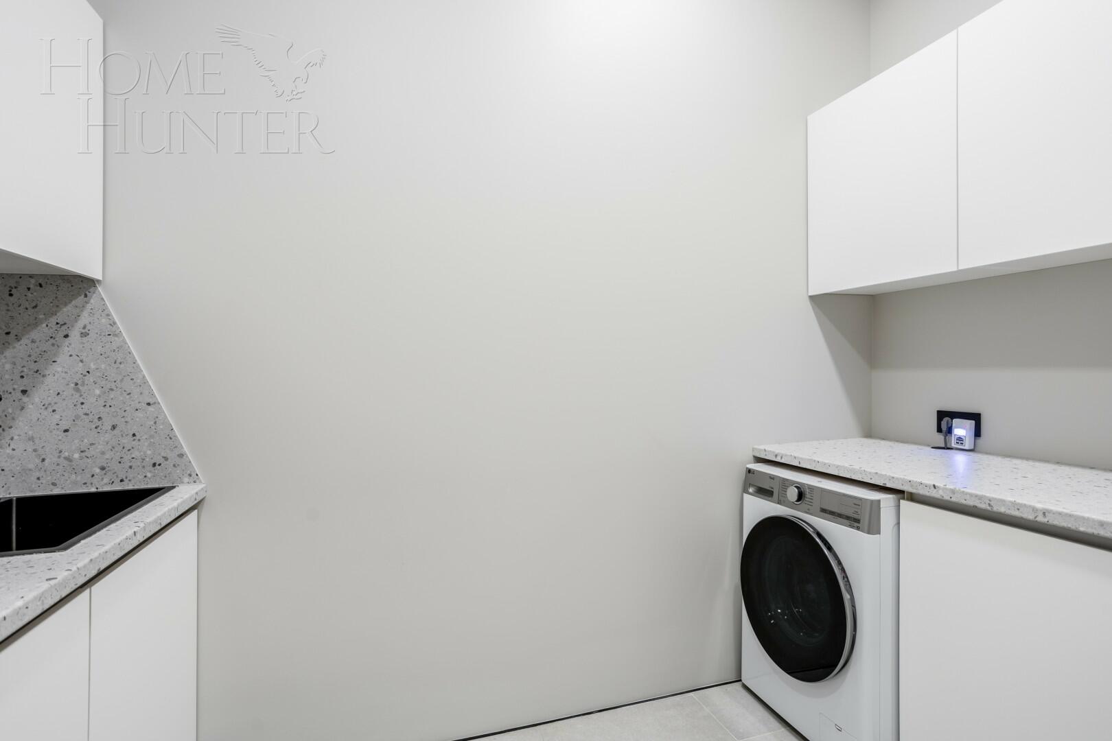 1-этажный коттедж 440 м² с отделкой