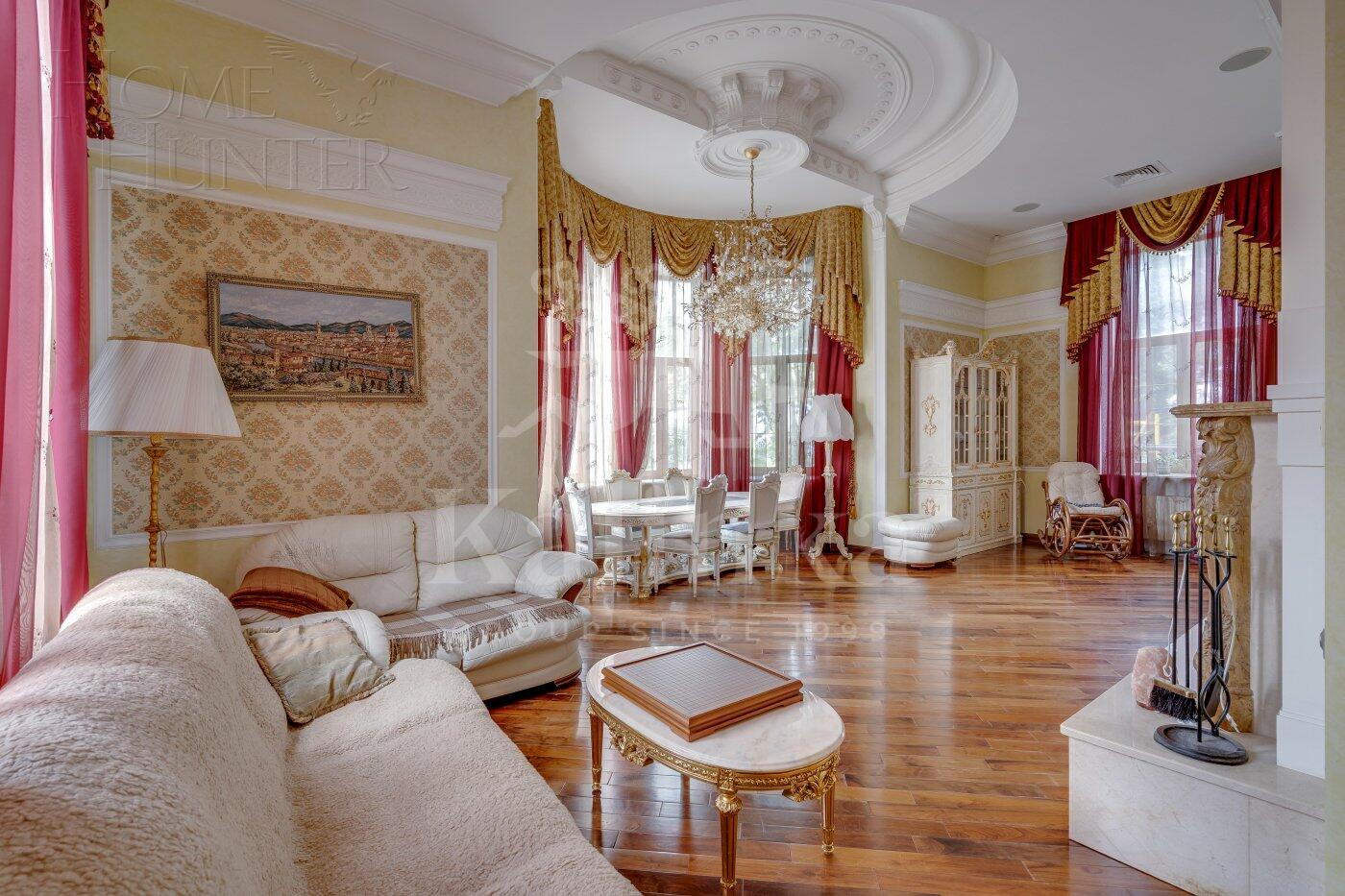 3-этажный коттедж 553 м² с отделкой