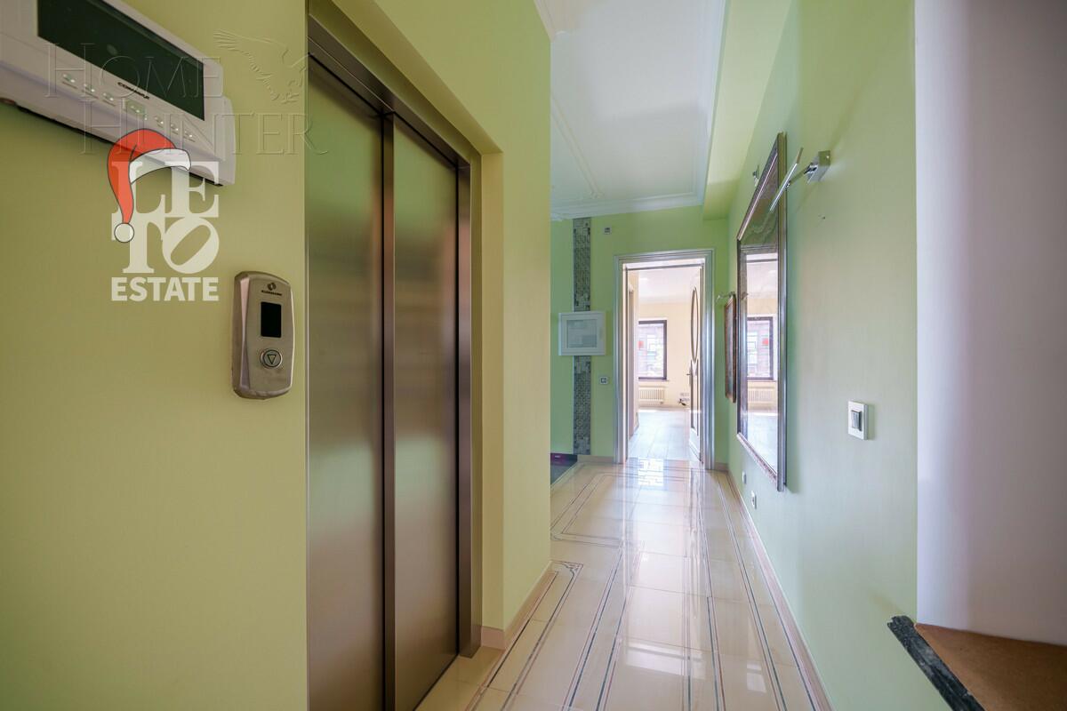 2-этажный коттедж 745 м² с отделкой