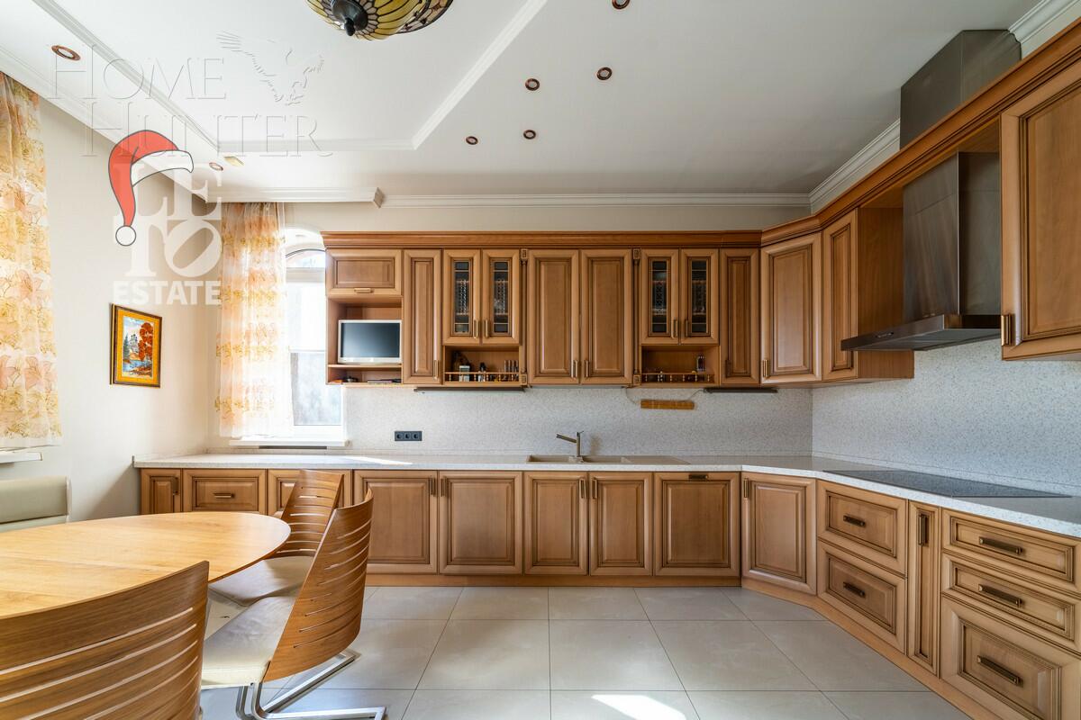 2-этажный коттедж 461.4 м² с отделкой