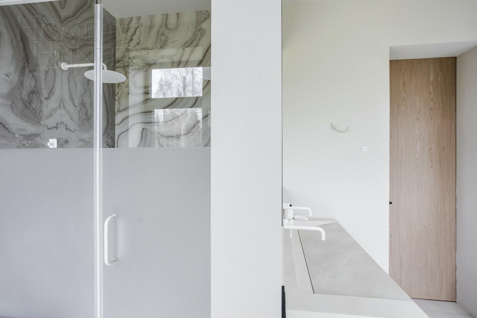 1-этажный коттедж 440 м² с отделкой