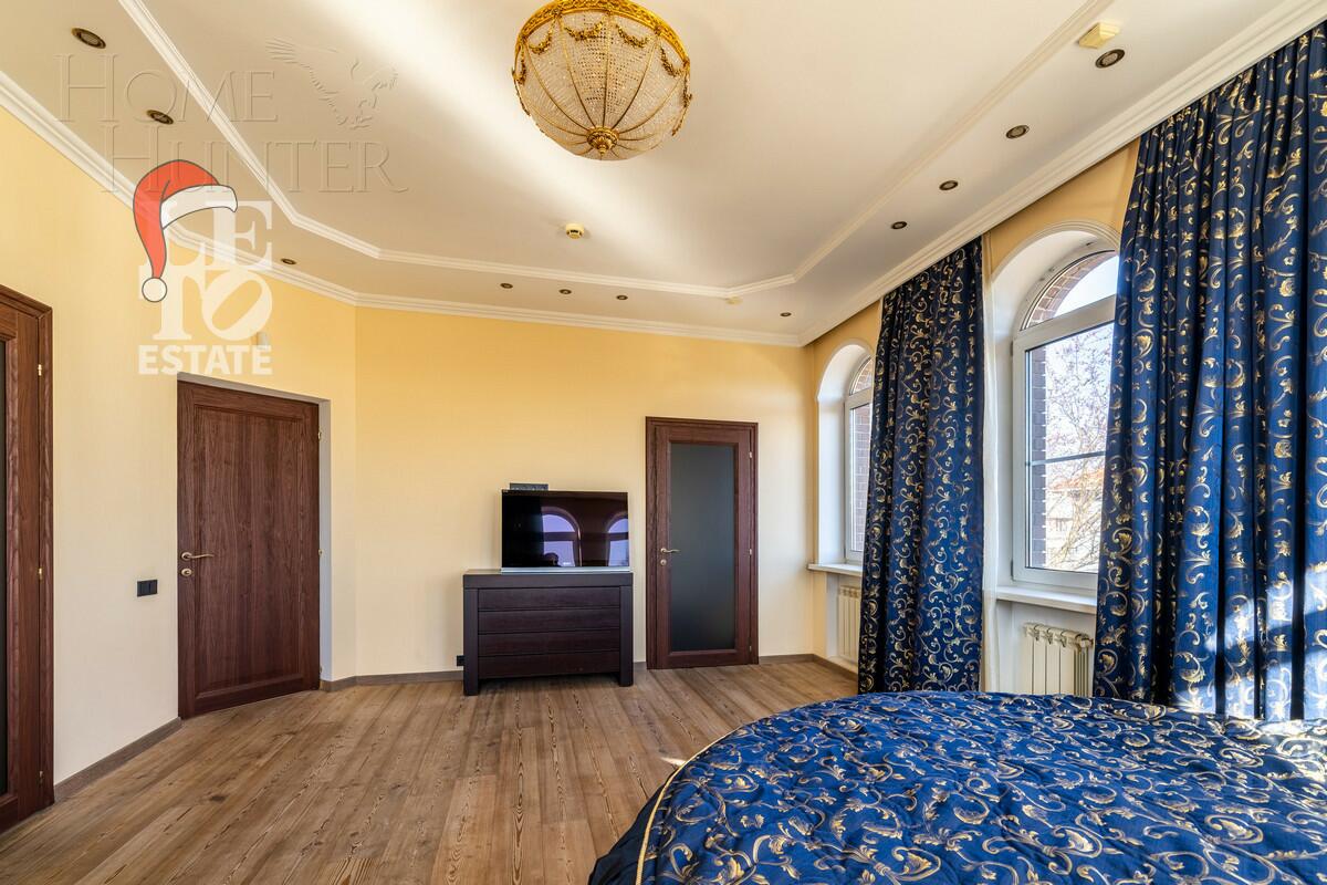 2-этажный коттедж 461.4 м² с отделкой