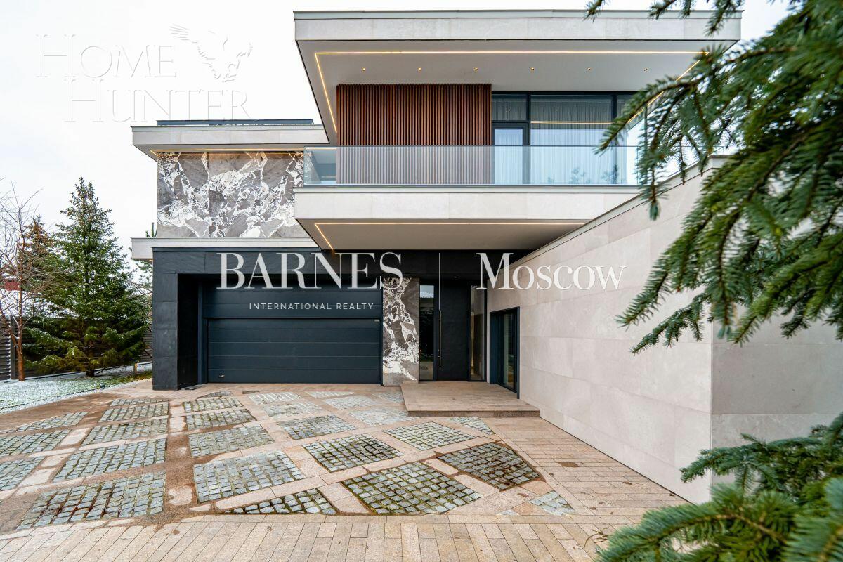 2-этажный коттедж 663 м² с отделкой