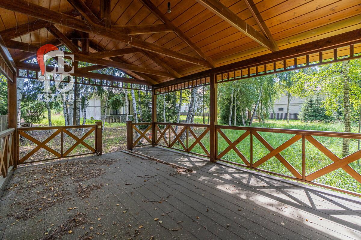 2-этажный коттедж 590 м² без отделки