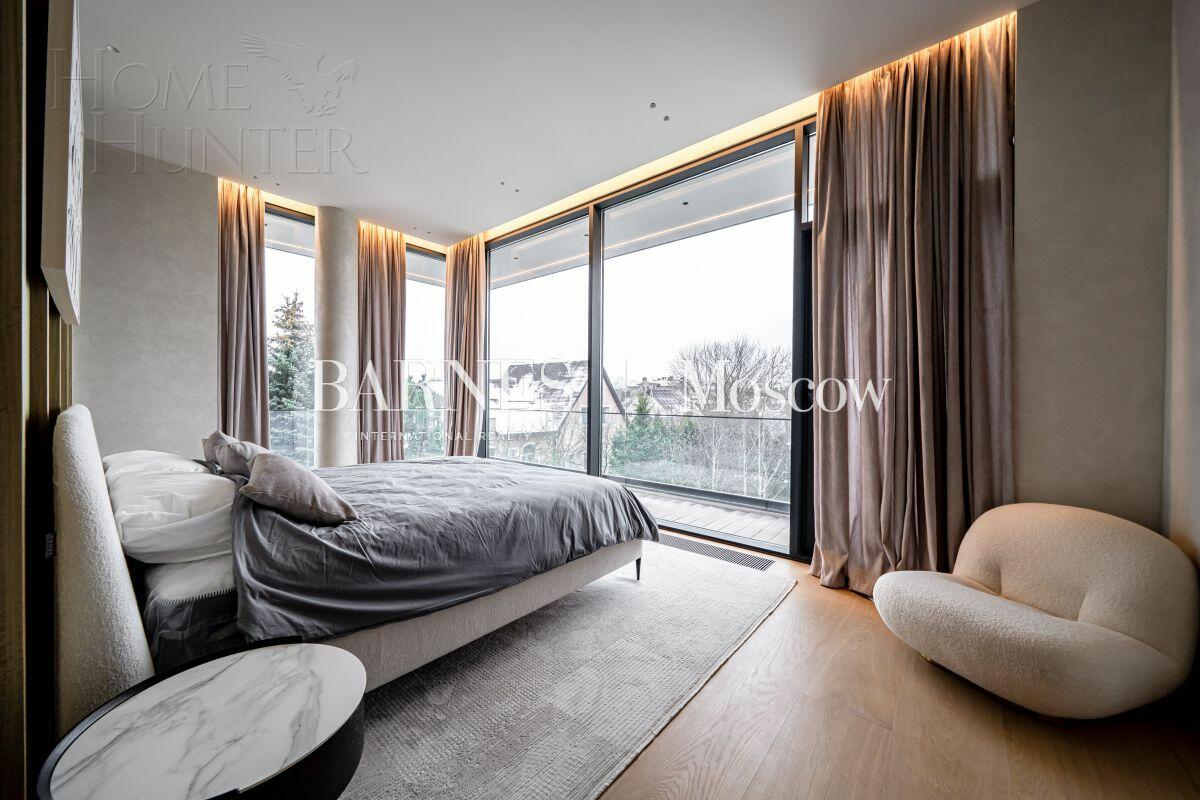 2-этажный коттедж 663 м² с отделкой