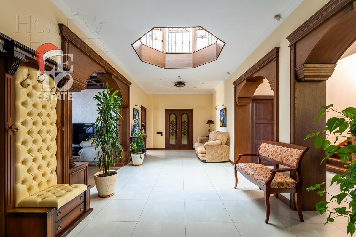 2-этажный коттедж 461.4 м² с отделкой