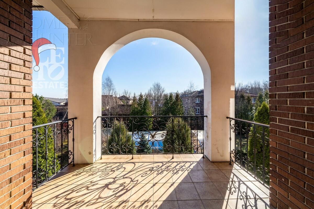 2-этажный коттедж 461.4 м² с отделкой