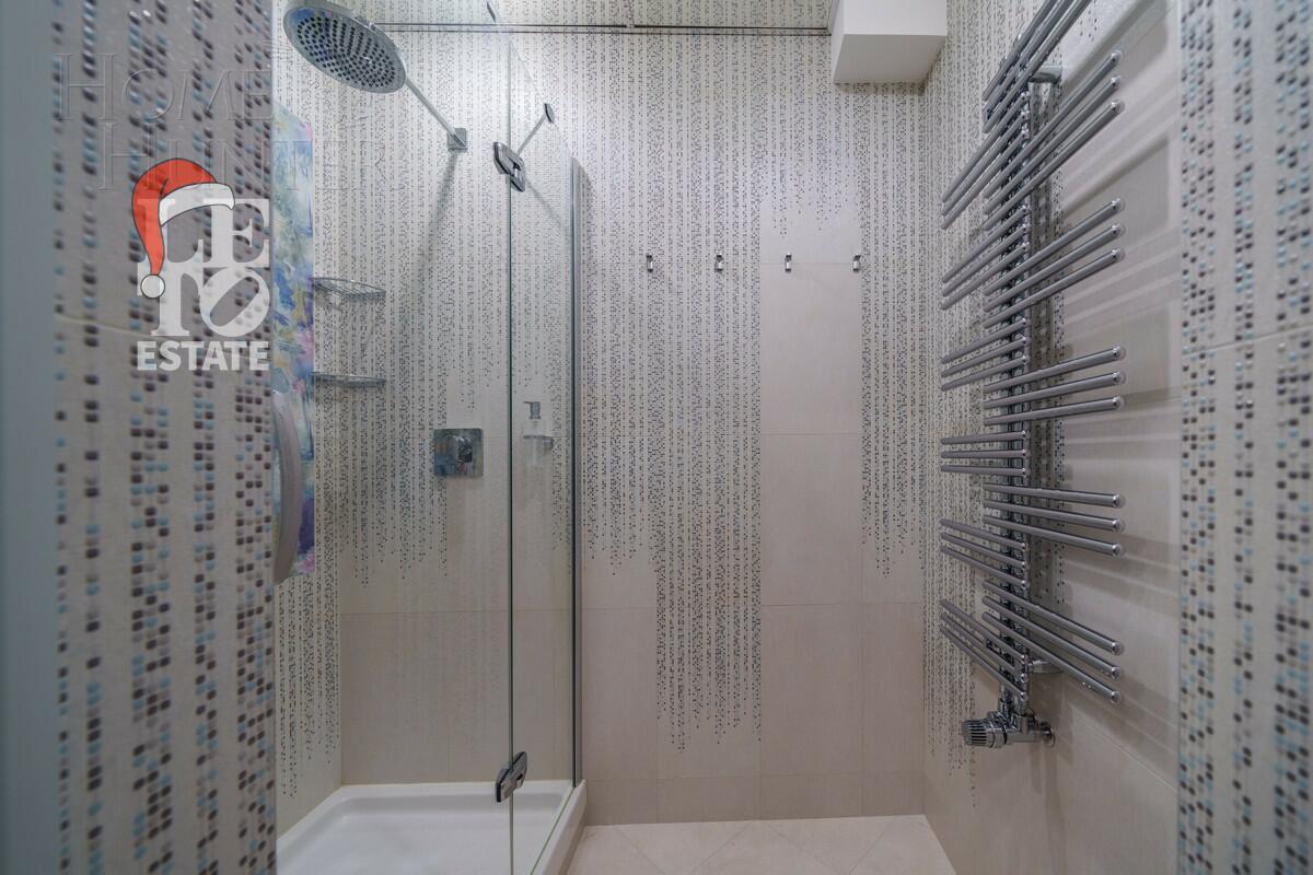 2-этажный коттедж 745 м² с отделкой