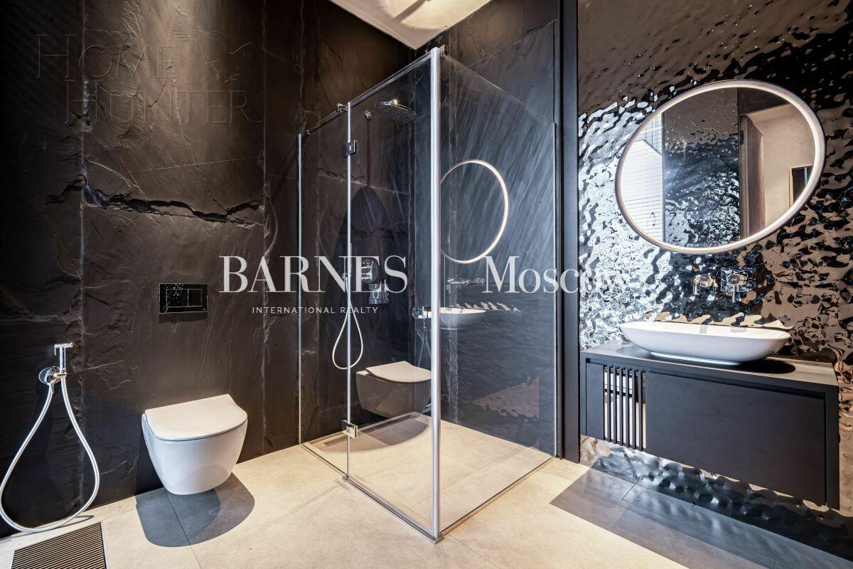 2-этажный коттедж 663 м² с отделкой