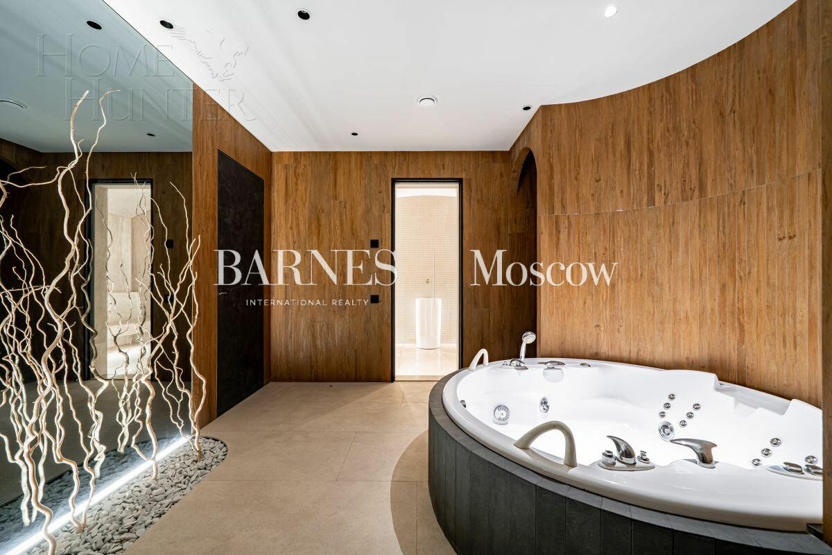 2-этажный коттедж 663 м² с отделкой