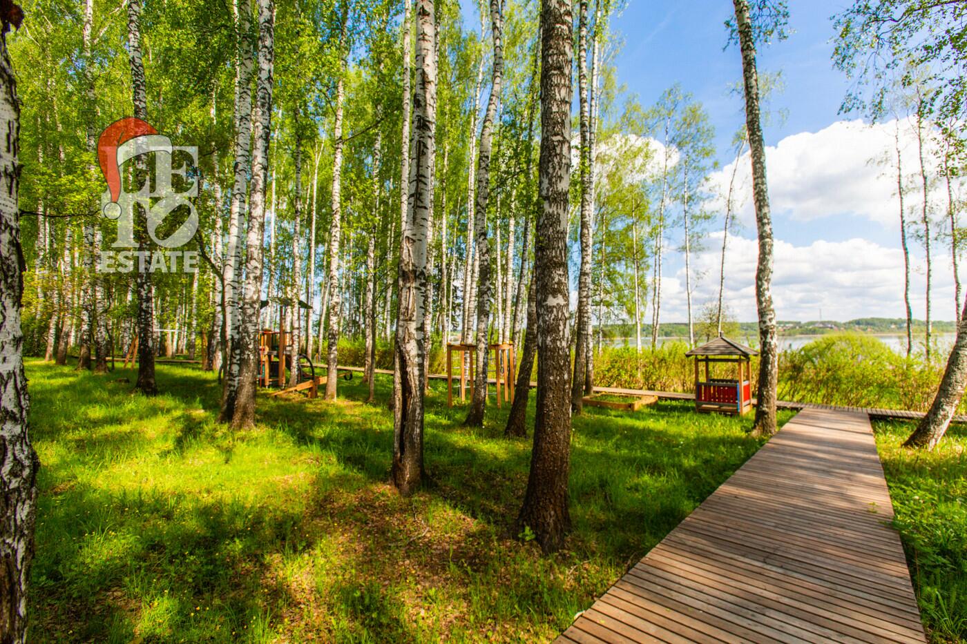 2-этажный коттедж 745 м² с отделкой