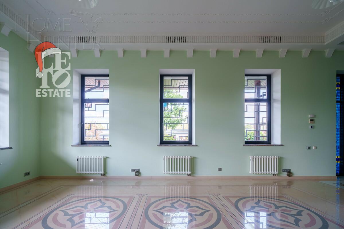 2-этажный коттедж 745 м² с отделкой