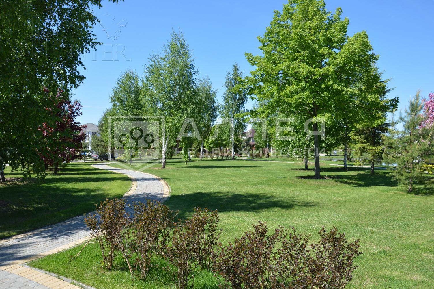 2-этажный коттедж 460 м² без отделки