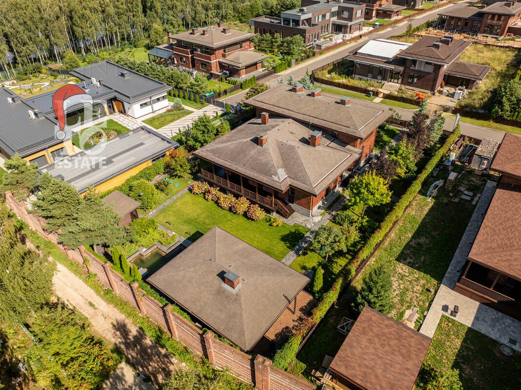 2-этажный коттедж 745 м² с отделкой