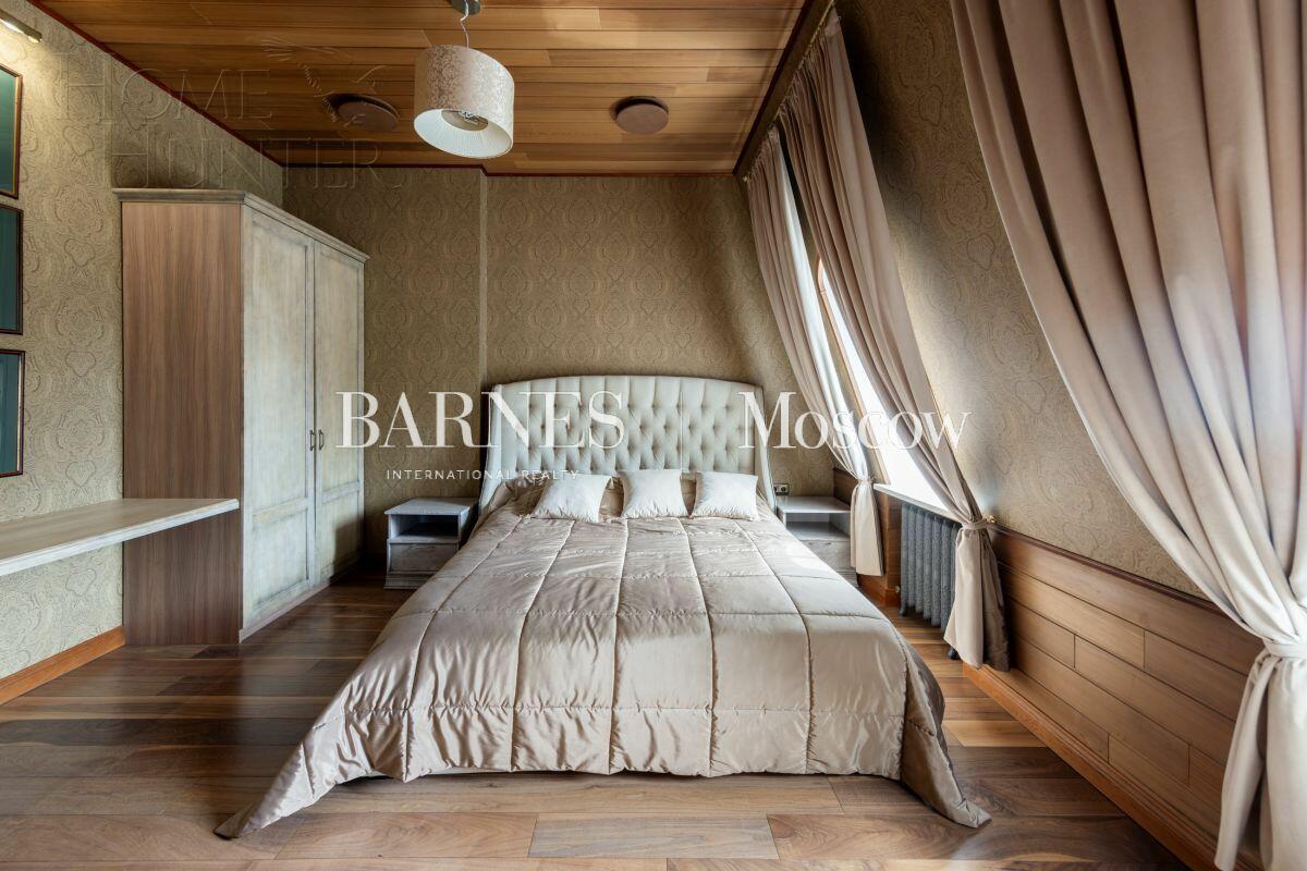 3-этажный таунхаус 395 м² с отделкой