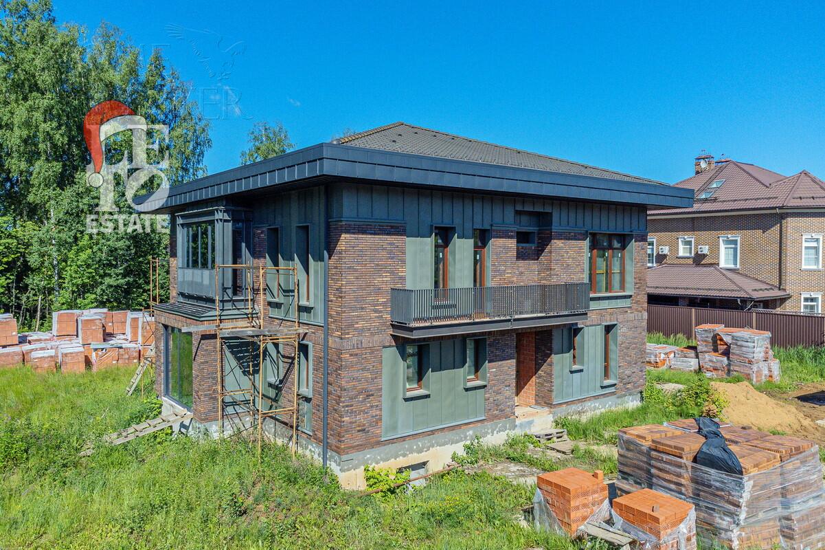 2-этажный коттедж 498 м² без отделки