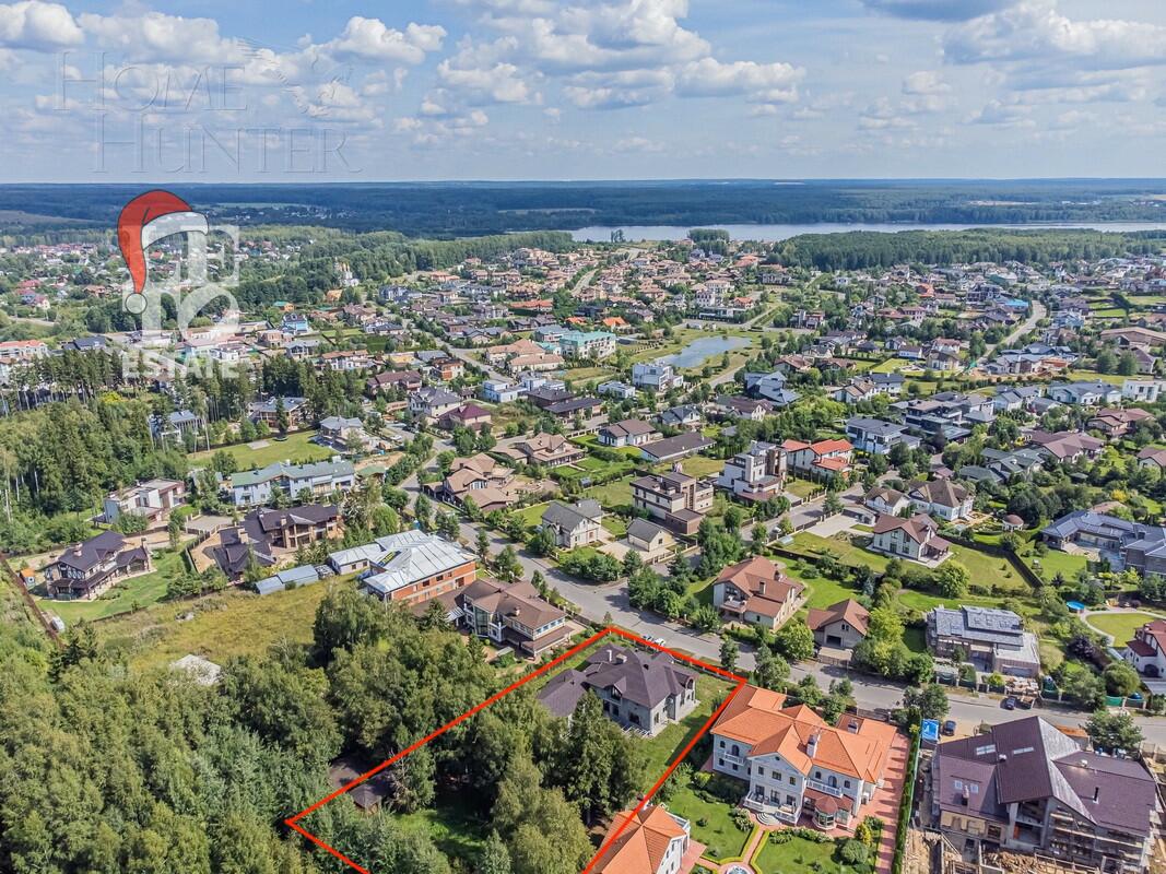 2-этажный коттедж 590 м² без отделки