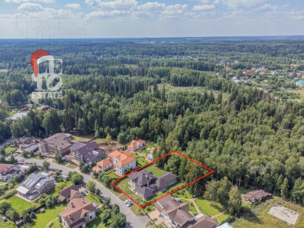 2-этажный коттедж 590 м² без отделки