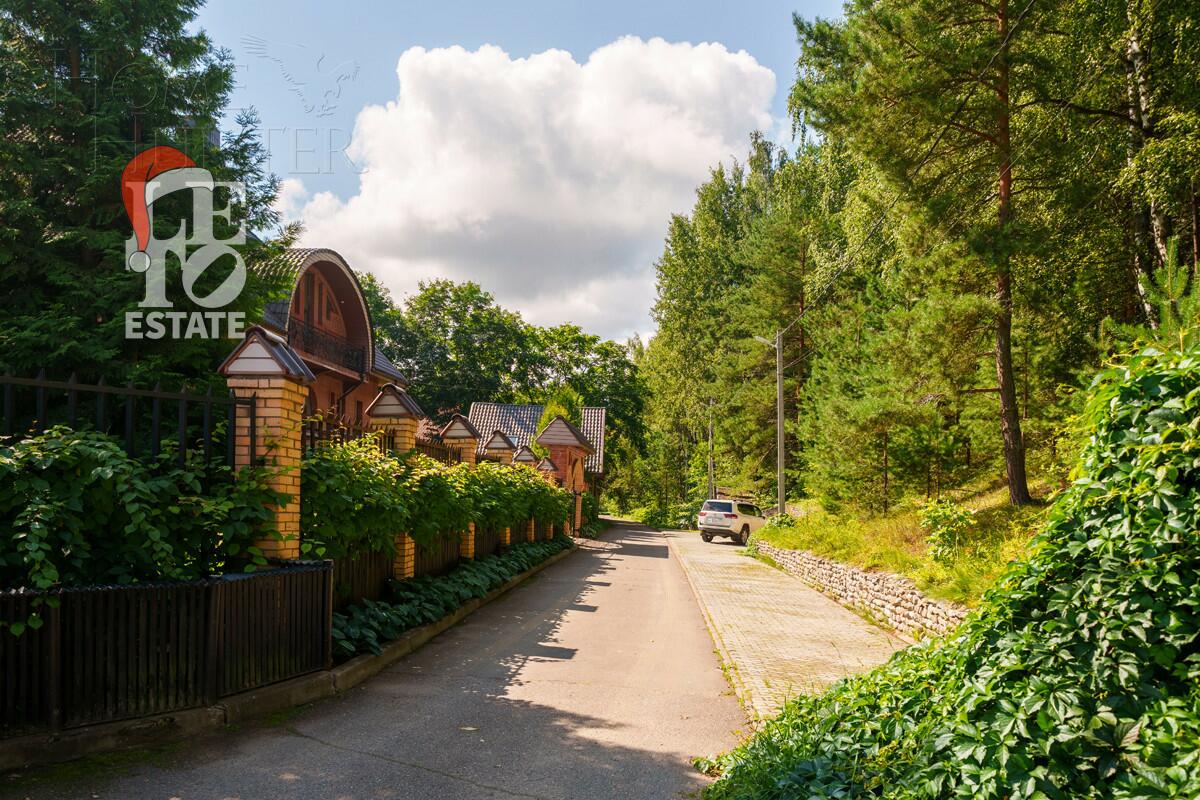 Участок 60 сот. в охраняемом поселке