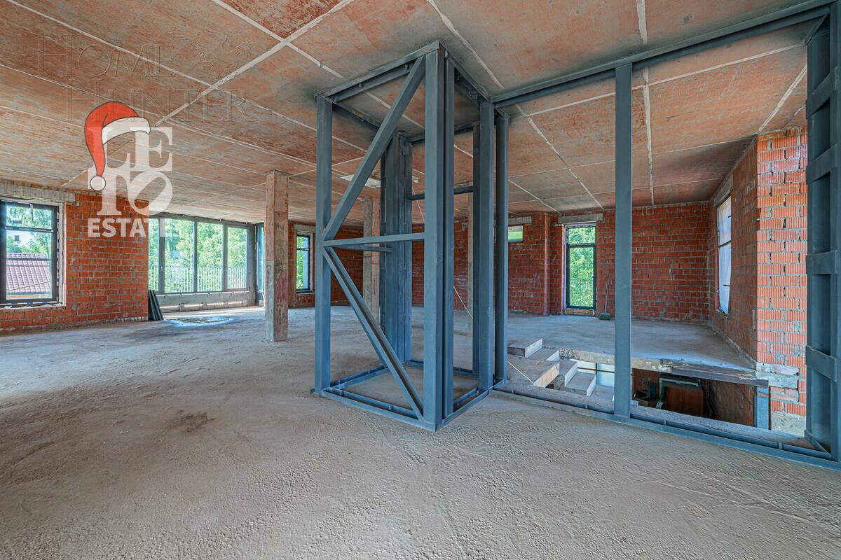 2-этажный коттедж 498 м² без отделки