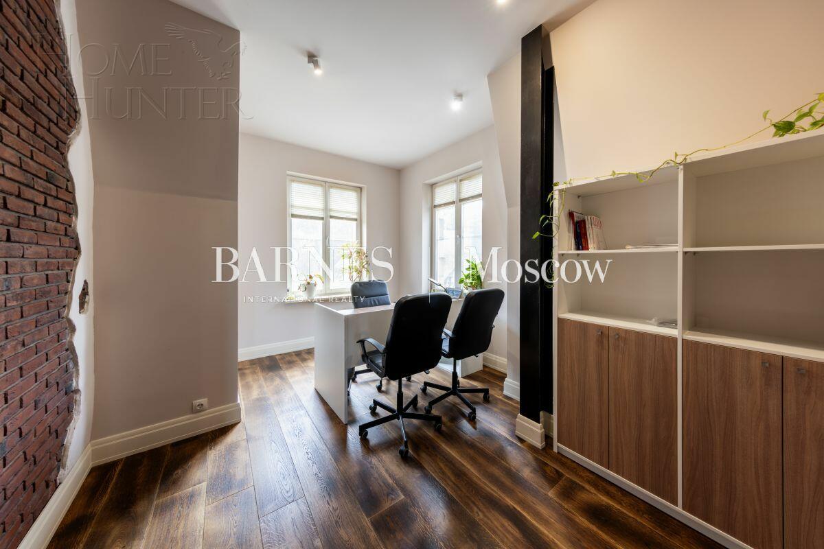 3-этажный таунхаус 395 м² с отделкой