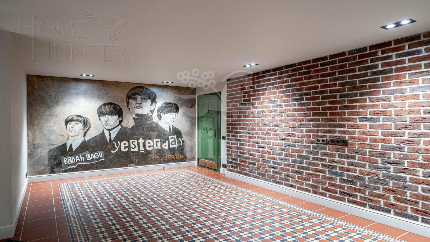 2-этажный таунхаус 420 м² с отделкой