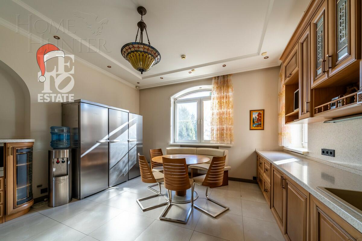 2-этажный коттедж 461.4 м² с отделкой