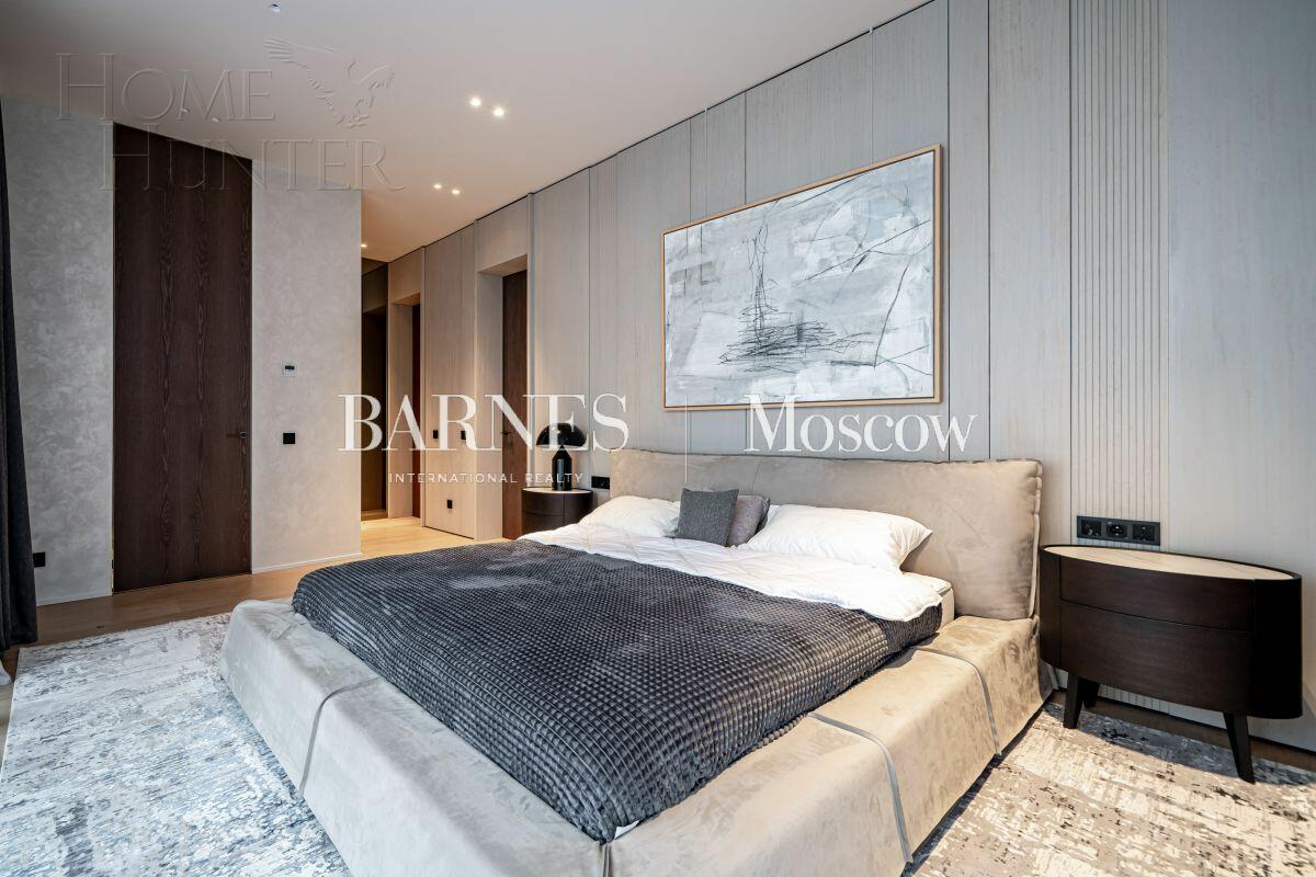 2-этажный коттедж 663 м² с отделкой