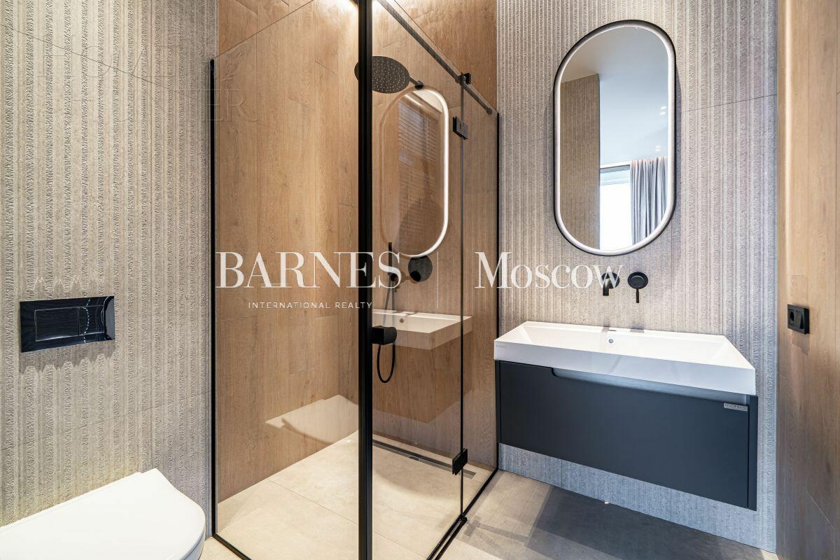 2-этажный коттедж 663 м² с отделкой