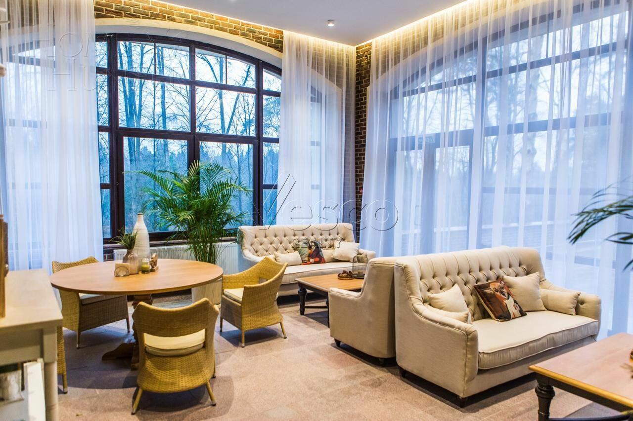 2-этажный коттедж 3 550 м² с отделкой