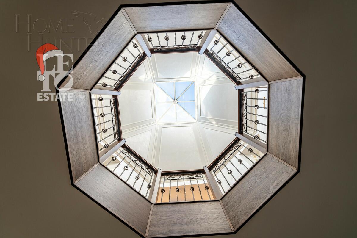 2-этажный коттедж 461.4 м² с отделкой