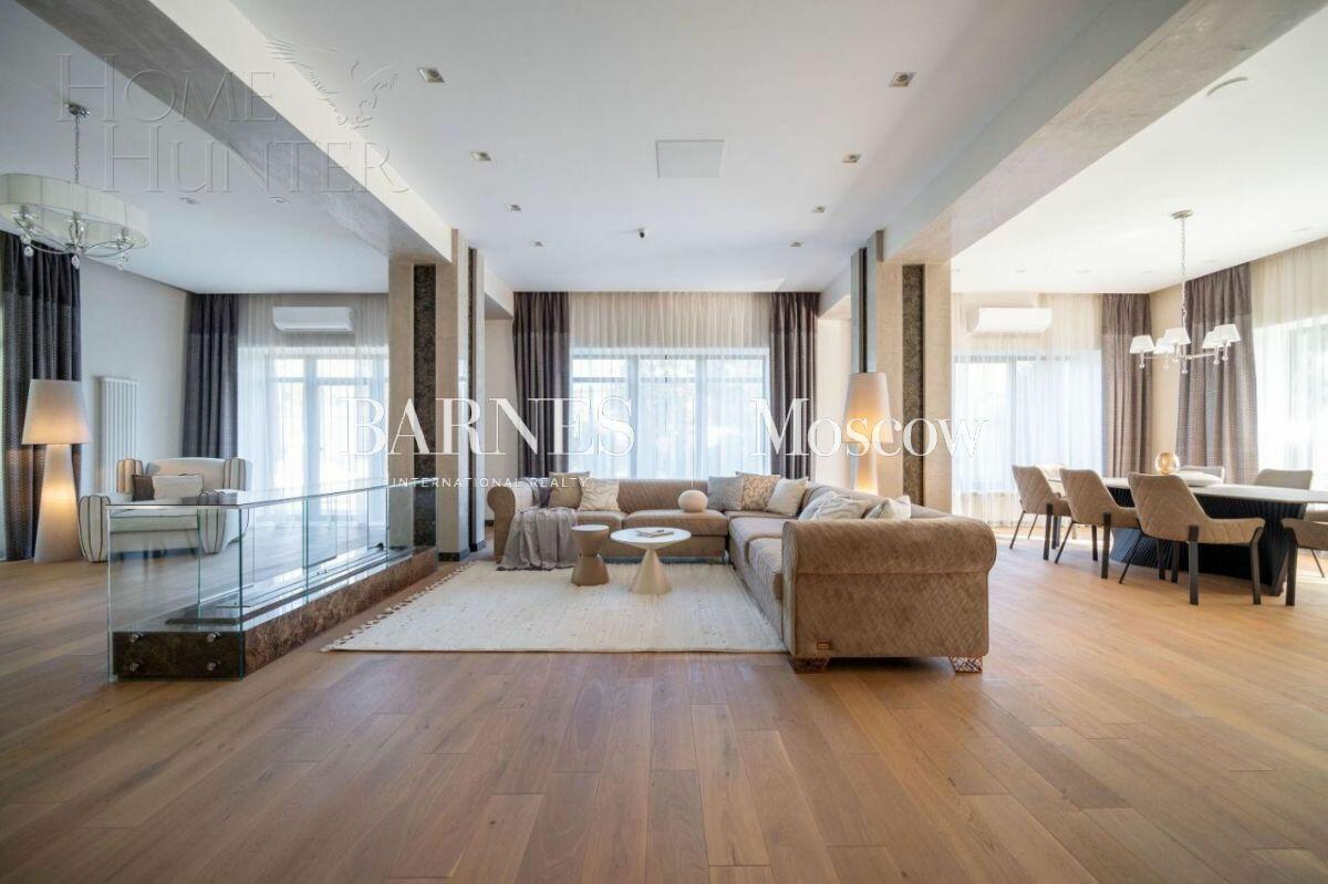 2-этажный коттедж 593 м² с отделкой