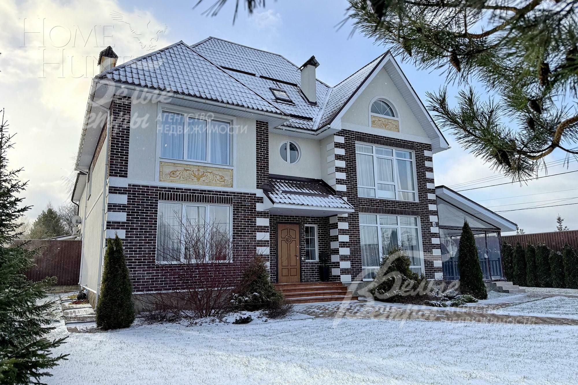 2-этажный коттедж 350 м² с отделкой