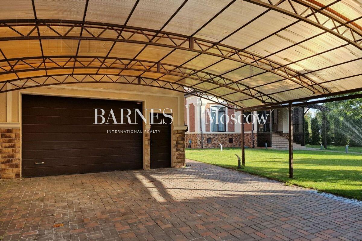 2-этажный коттедж 593 м² с отделкой