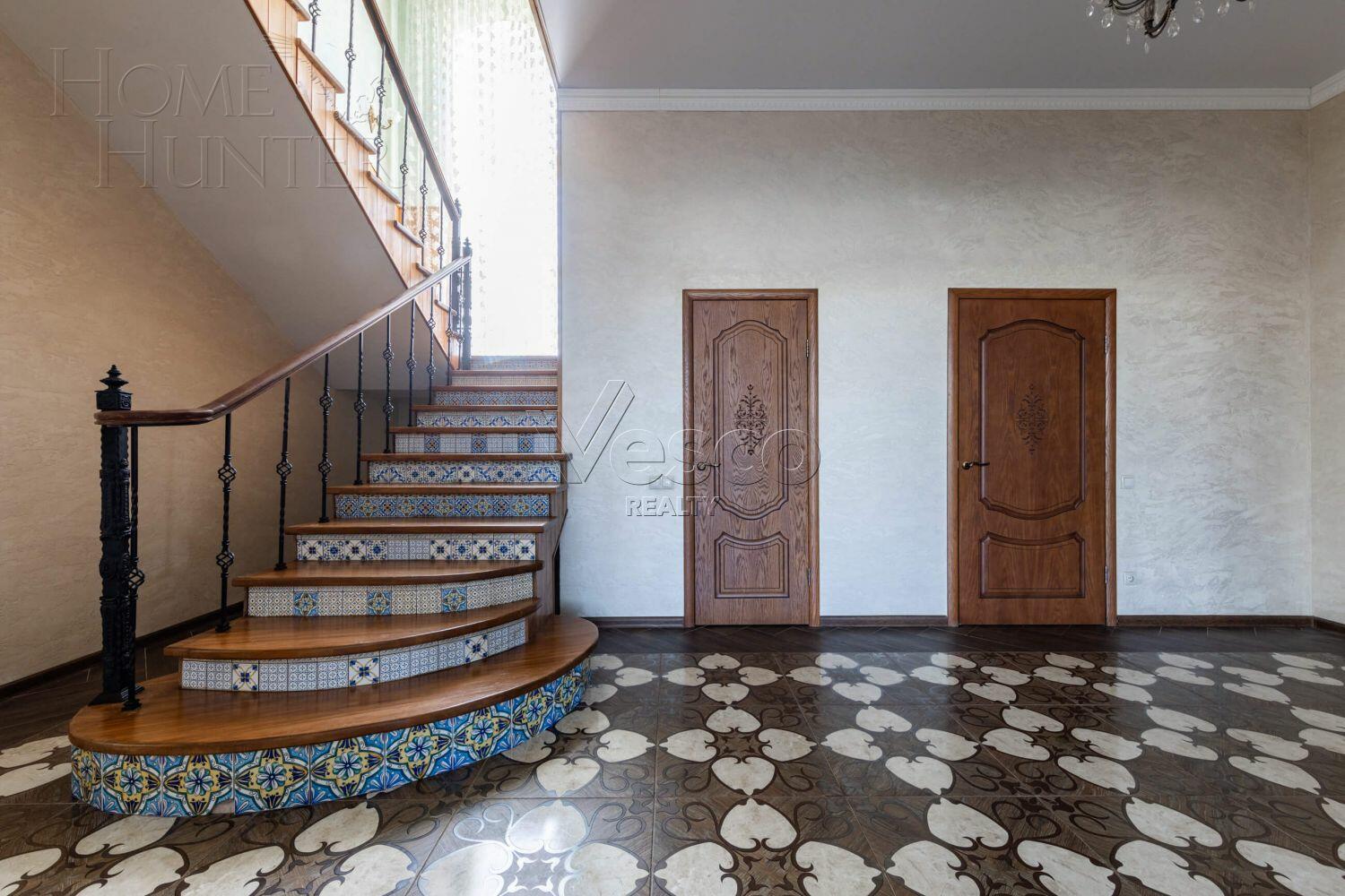 2-этажный коттедж 343.5 м² с отделкой