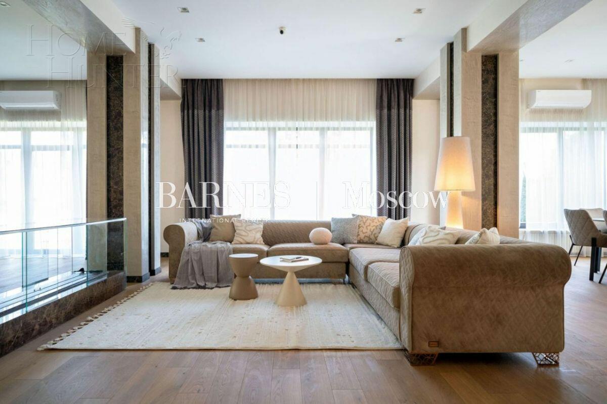 2-этажный коттедж 593 м² с отделкой