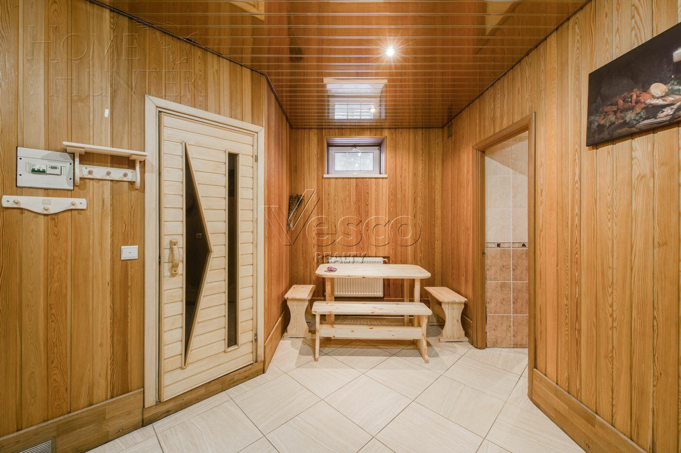 2-этажный коттедж 350 м² с отделкой