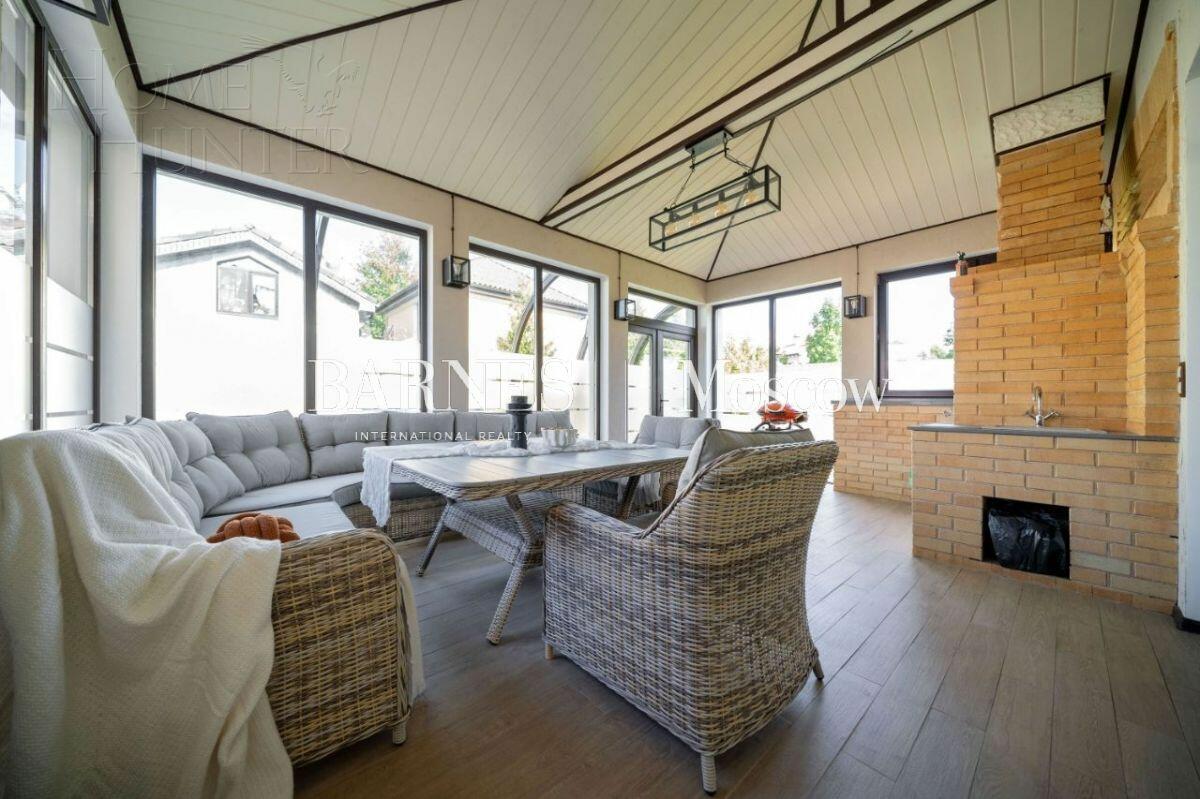 2-этажный коттедж 593 м² с отделкой