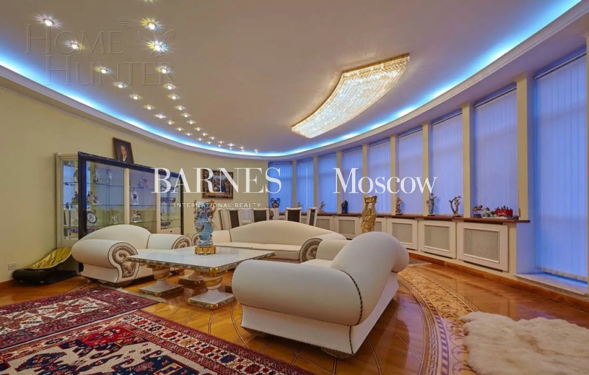 2-этажный коттедж 800 м² с отделкой