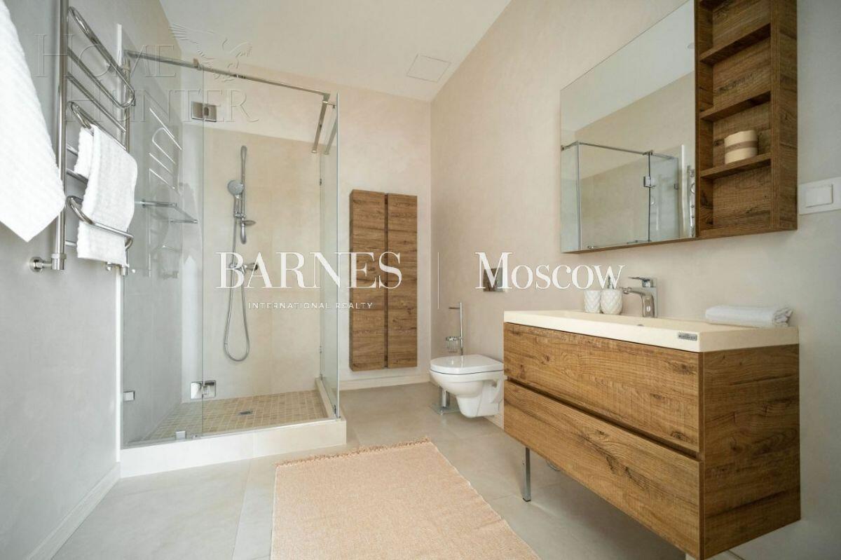 2-этажный коттедж 593 м² с отделкой