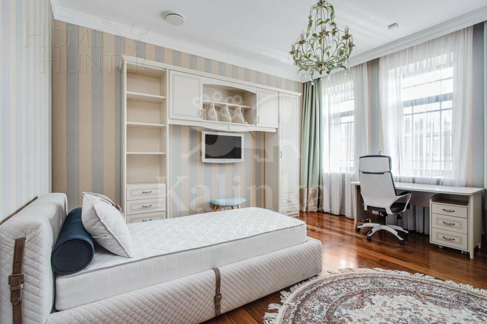 2-этажный коттедж 620 м² с отделкой