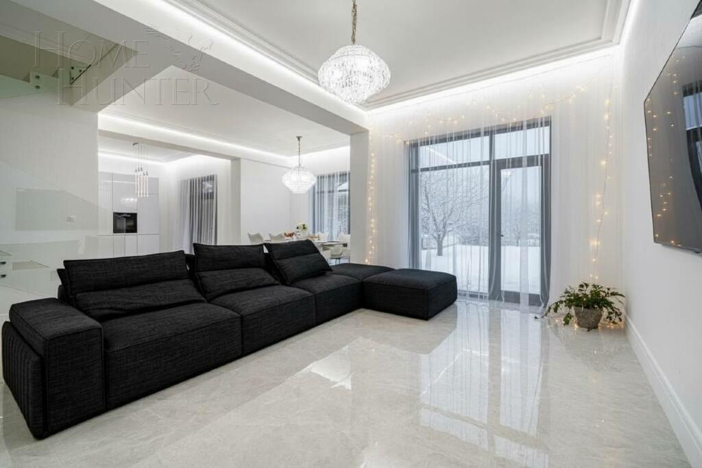 2-этажный коттедж 250 м² без отделки