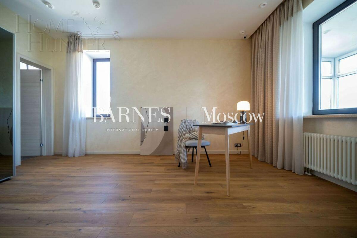 2-этажный коттедж 593 м² с отделкой