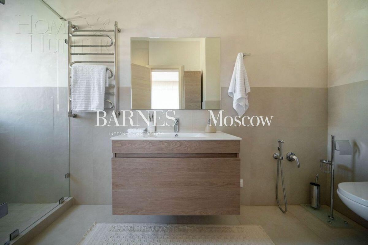 2-этажный коттедж 593 м² с отделкой