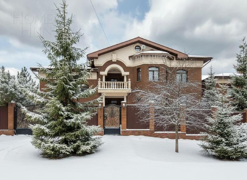 2-этажный коттедж 700 м² с отделкой