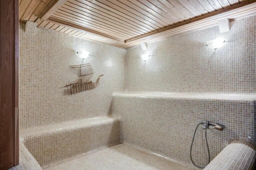 2-этажный коттедж 490 м² с отделкой