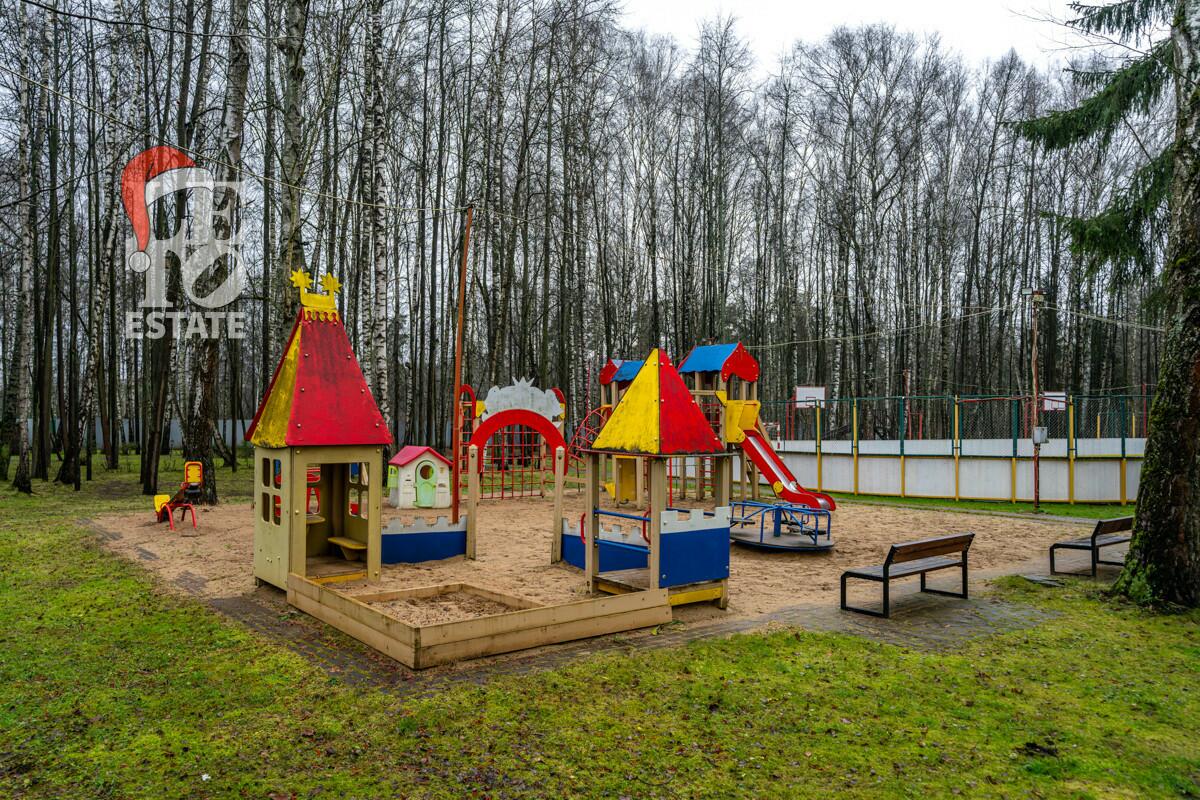 2-этажный коттедж 541 м² с отделкой