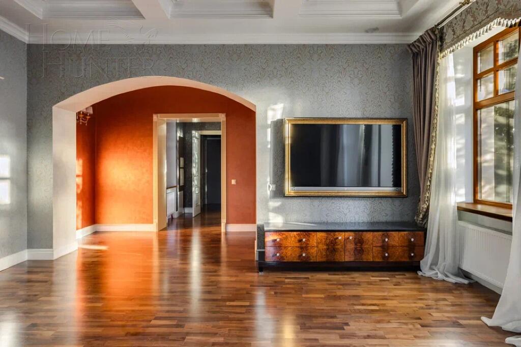 2-этажный коттедж 490 м² с отделкой